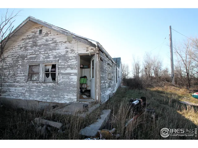 a view of outdoor space