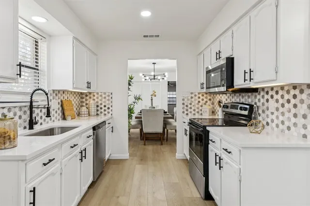 $414,900 | 1020 Baxter Drive, Plano, TX 75025