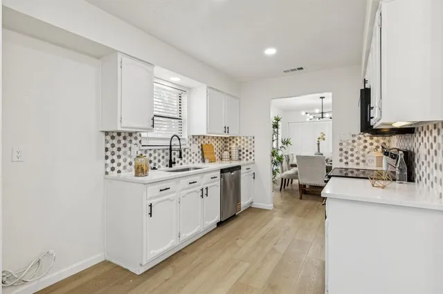 $414,900 | 1020 Baxter Drive, Plano, TX 75025