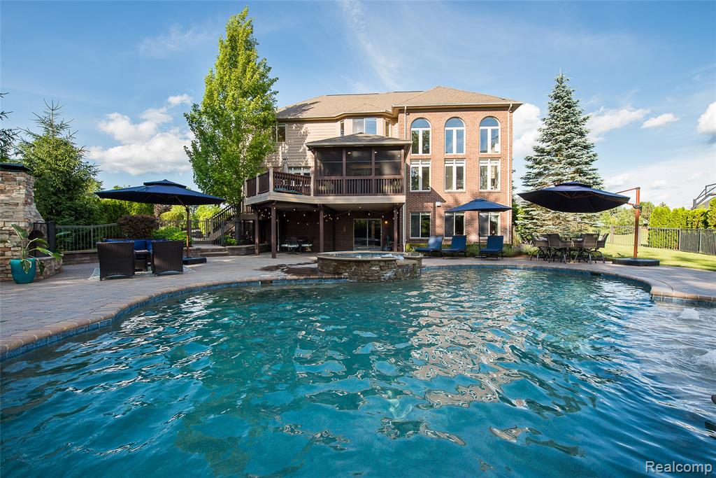 24935 Ravine Drive South Lyon, MI 48178 - Photo 45 of 51