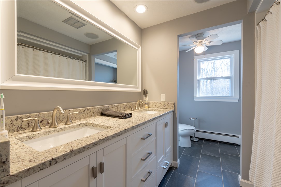 81 Wilbur Road Lincoln, RI 02865 - Photo 9 of 22
