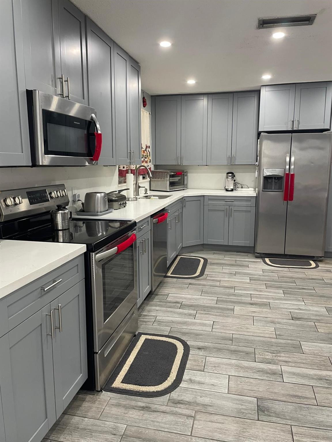 8852 Long Acre Drive Miramar, FL 33025 - Photo 4 of 37 Photo 5