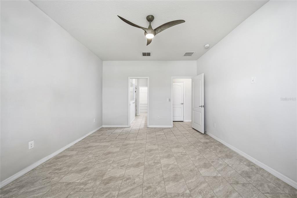 11009 Green Harvest Dr. Riverview, FL 33578 - Photo 17 of 48