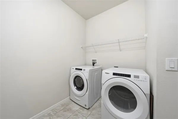 $475,000 | 11009 Green Harvest Dr., Riverview, FL 33578