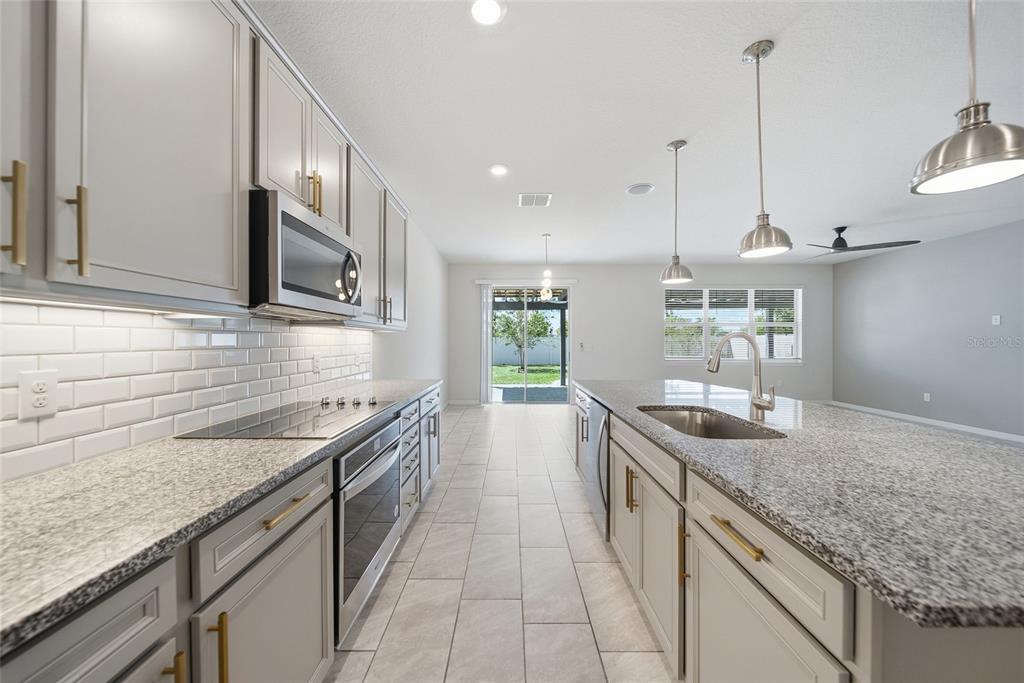 11009 Green Harvest Dr. Riverview, FL 33578 - Photo 7 of 48