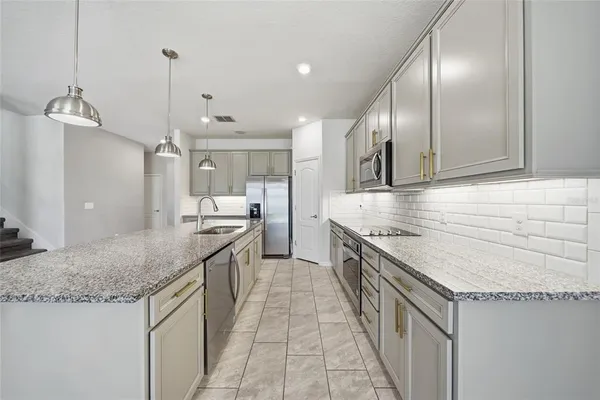 $475,000 | 11009 Green Harvest Dr., Riverview, FL 33578