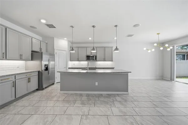 $475,000 | 11009 Green Harvest Dr., Riverview, FL 33578