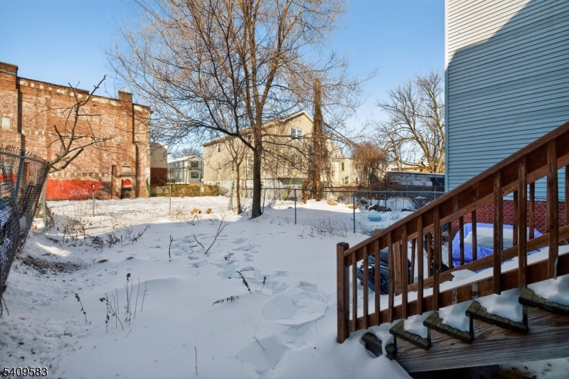 186 3rd Street, Unit 1 Newark, NJ 07107 - Photo 24 of 25