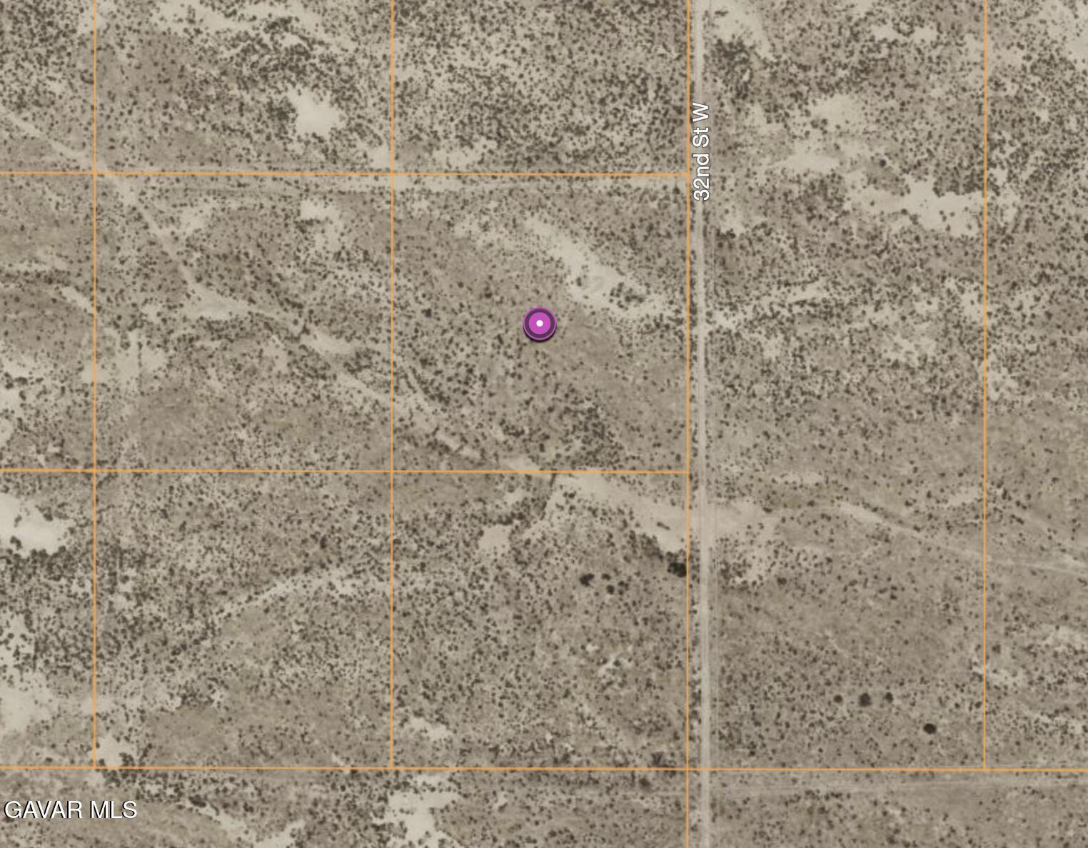 32nd West & Avenue Lancaster, CA 93536 - Photo 3 of 3 a bathroom with a shower