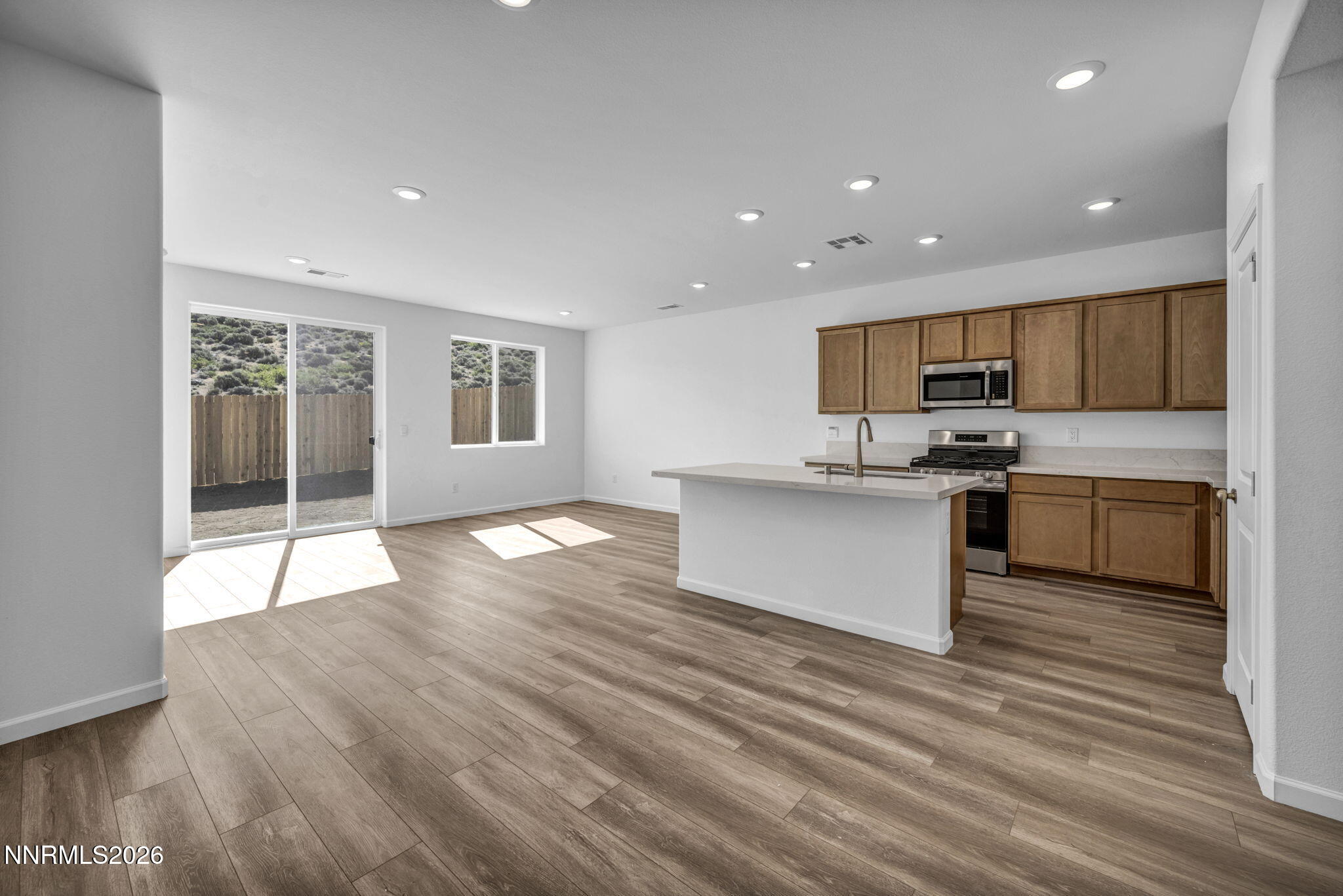 755 Kess Way, Unit LOT 40 Reno, NV 89506 - Photo 4 of 24 30-web-or-mls-8480-endor-dr-lot-16