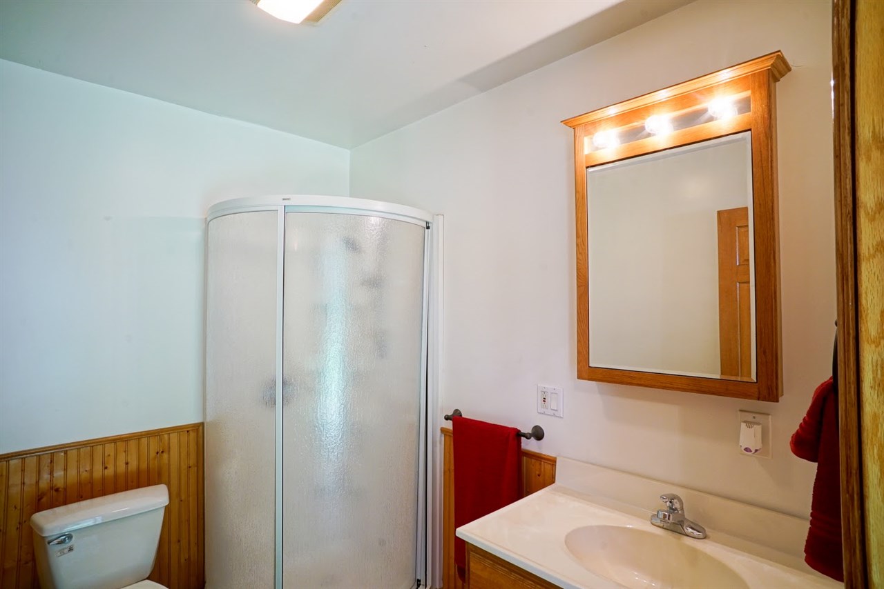 370 West Pine River Road Midland, MI 48640 - Photo 7 of 10 1834157-6.JPG