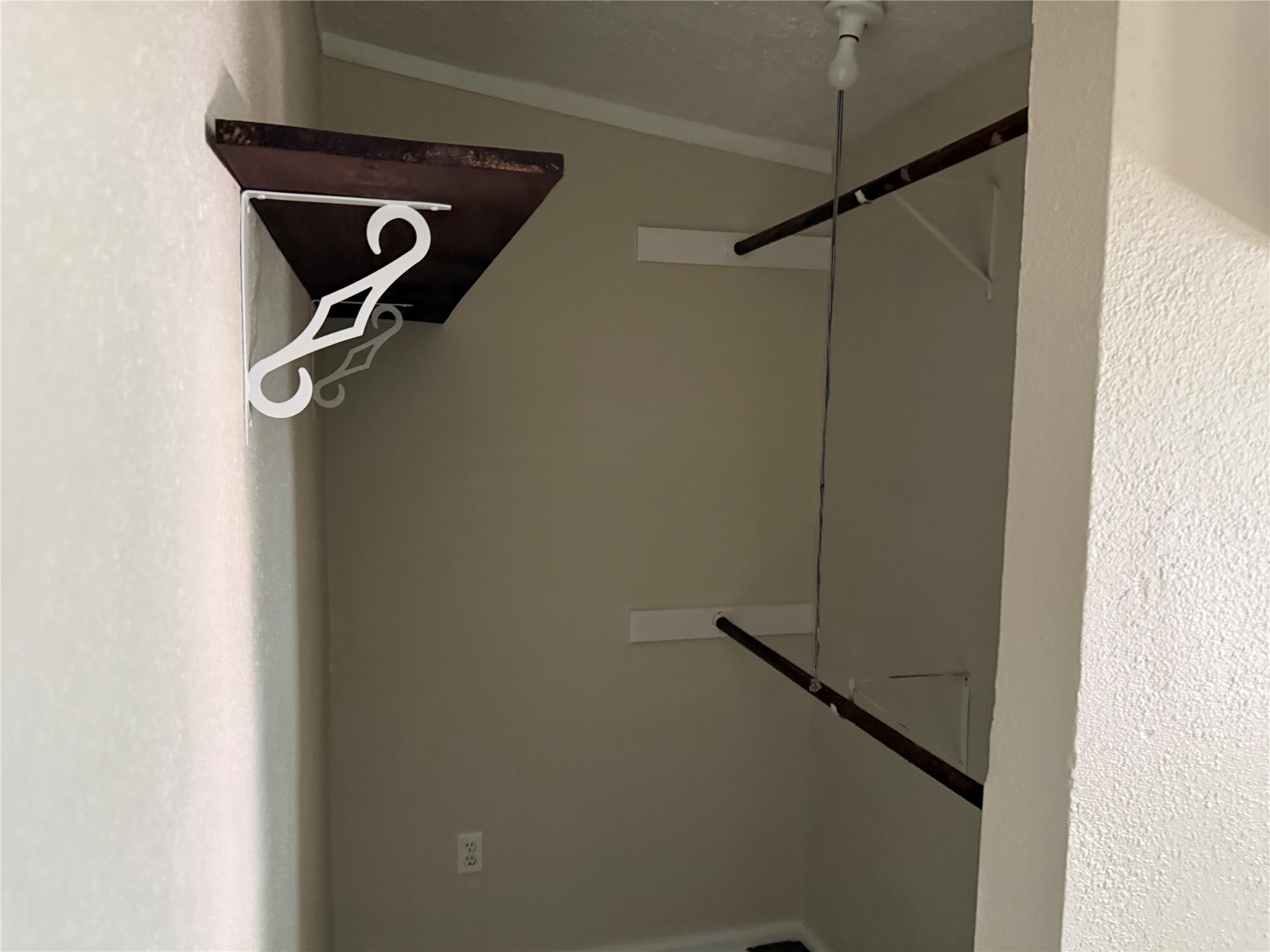 726 4th Street San Leon, TX 77539 - Photo 14 of 14 a close view of a shower in a bathroom