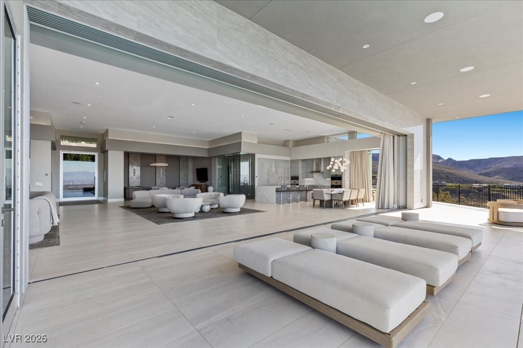 615 Scenic Rim Drive Henderson, NV 89012 - Photo 17 of 75