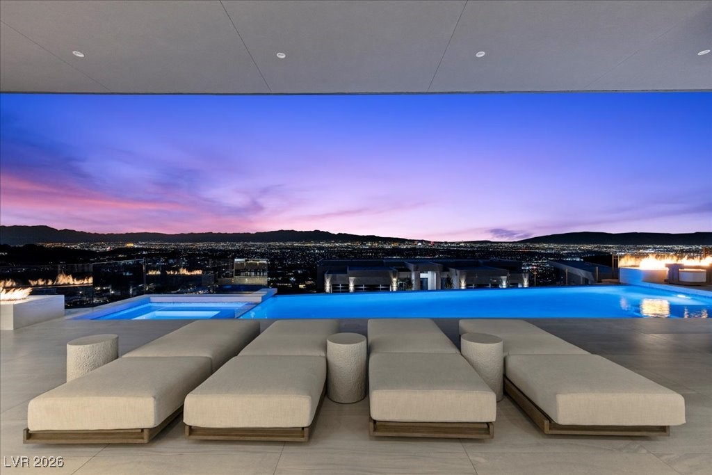 615 Scenic Rim Drive Henderson, NV 89012 - Photo 3 of 75