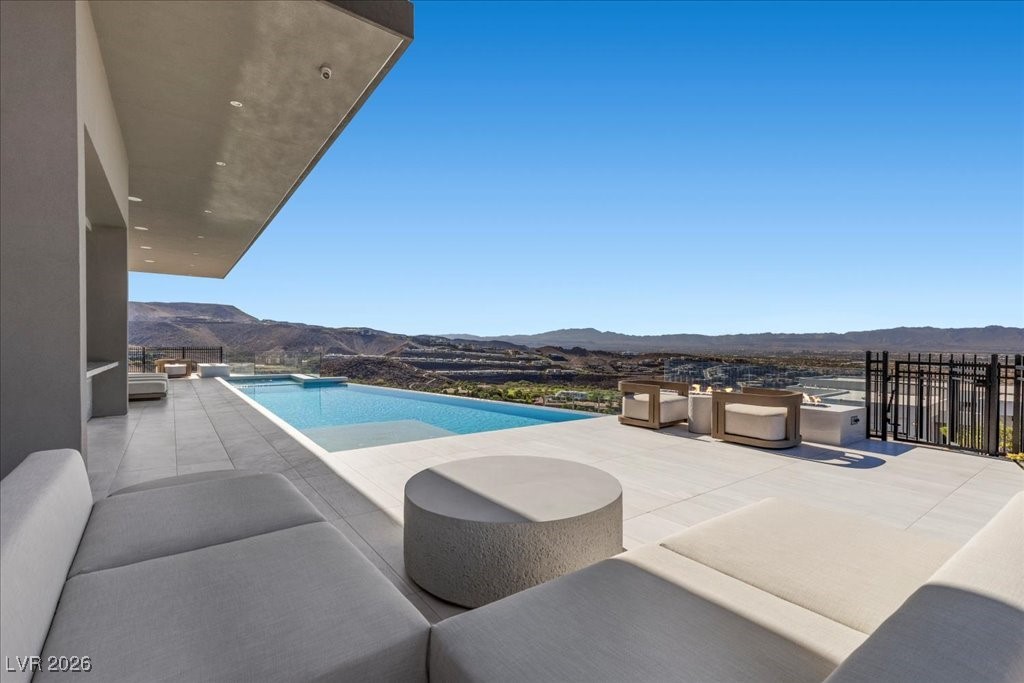 615 Scenic Rim Drive Henderson, NV 89012 - Photo 55 of 75 Patio area off the primary bedroom