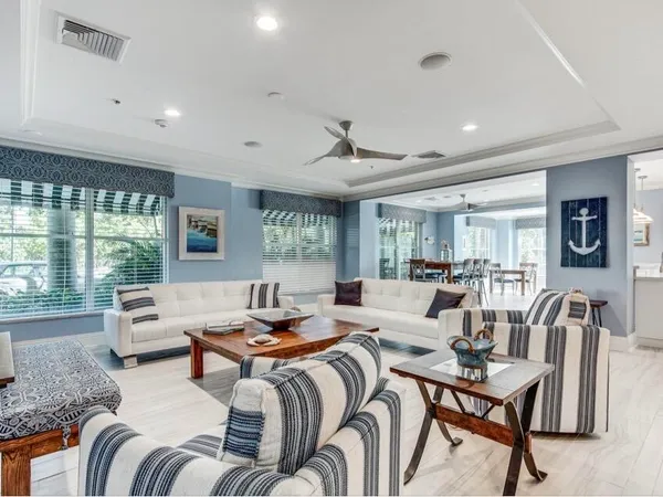 $2,500 | 700 East Boynton Beach Boulevard, Unit 105, Boynton Beach, FL 33435