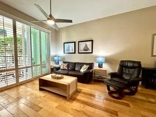 $2,500 | 700 East Boynton Beach Boulevard, Unit 105, Boynton Beach, FL 33435