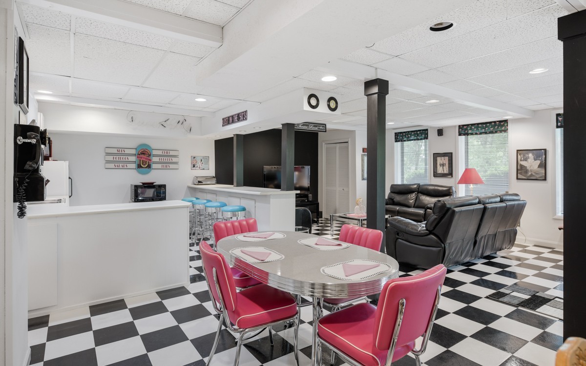 205 Allen Road Goodlettsville, TN 37072 - Photo 34 of 43 a kitchen with stainless steel appliances kitchen island granite countertop a refrigerator and a sink