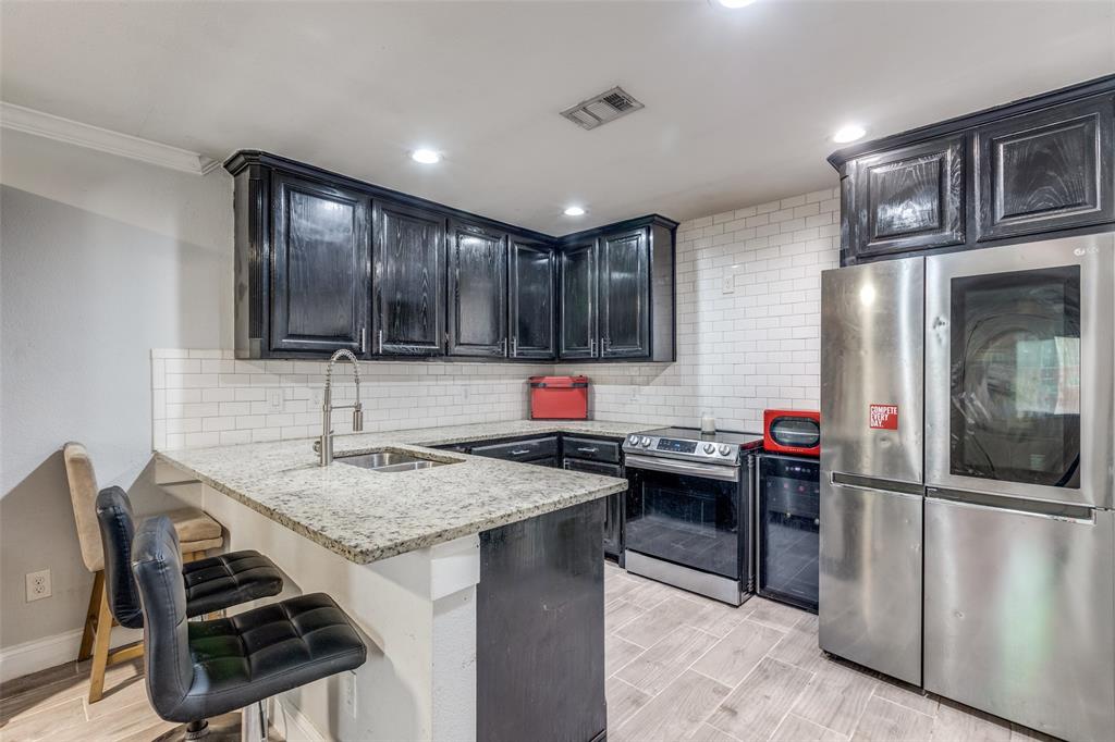 3569 Kayewood Street Little Elm, TX 75068 - Photo 7 of 25