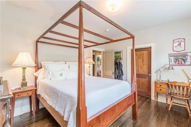 $3,900 | 1878 A Cambridge Avenue, Atlanta, GA 30337