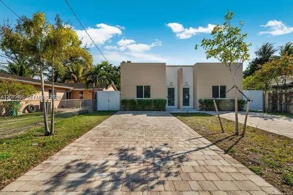 $594,990 | 2938 Northwest 27th Street, Unit 2936, Miami, FL 33142