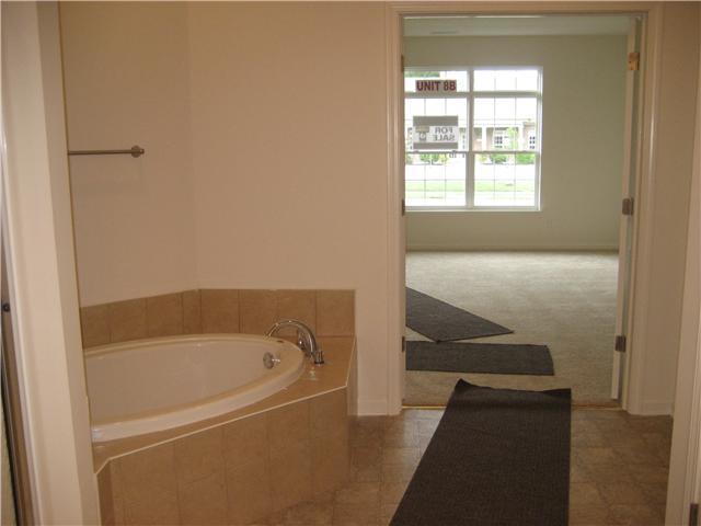 11150 Red Fox Run Fishers, IN 46038 - Photo 14 of 16 Gallery Image 14