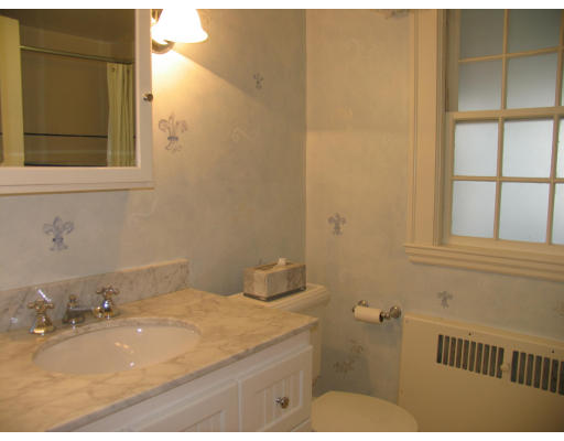 11 Shaw Road Brookline, MA 02467 - Photo 14 of 18