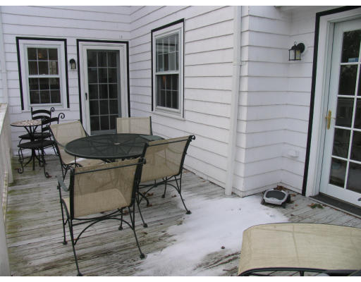 11 Shaw Road Brookline, MA 02467 - Photo 16 of 18