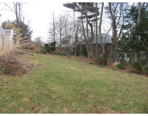 11 Shaw Road Brookline, MA 02467 - Photo 18 of 18