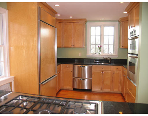 11 Shaw Road Brookline, MA 02467 - Photo 3 of 18