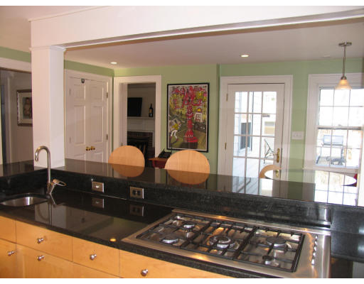 11 Shaw Road Brookline, MA 02467 - Photo 4 of 18