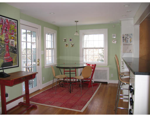 11 Shaw Road Brookline, MA 02467 - Photo 5 of 18