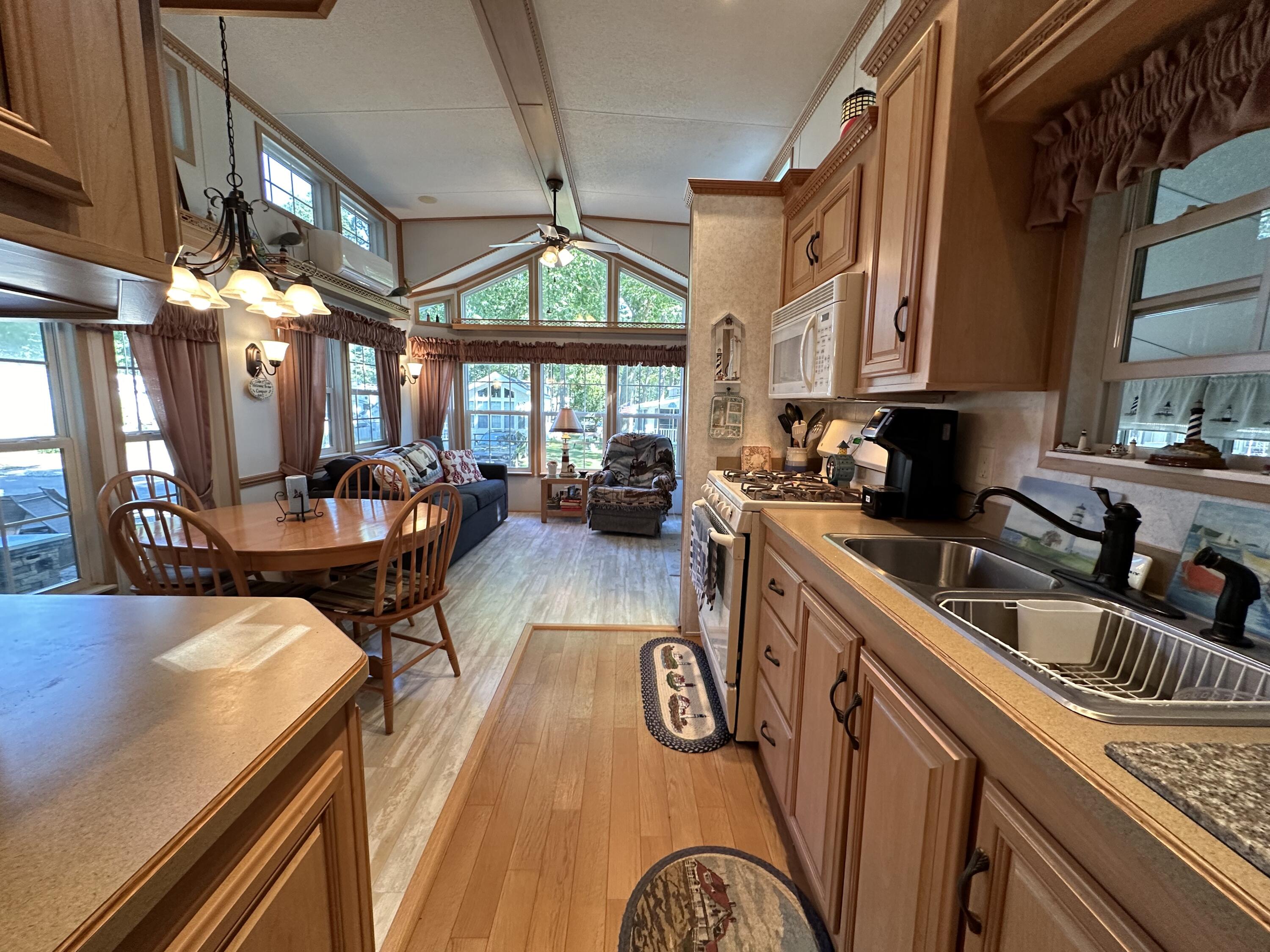 150 Chapel Road, Unit 805 Wells, ME 04090 - Photo 12 of 40 IMG_6992