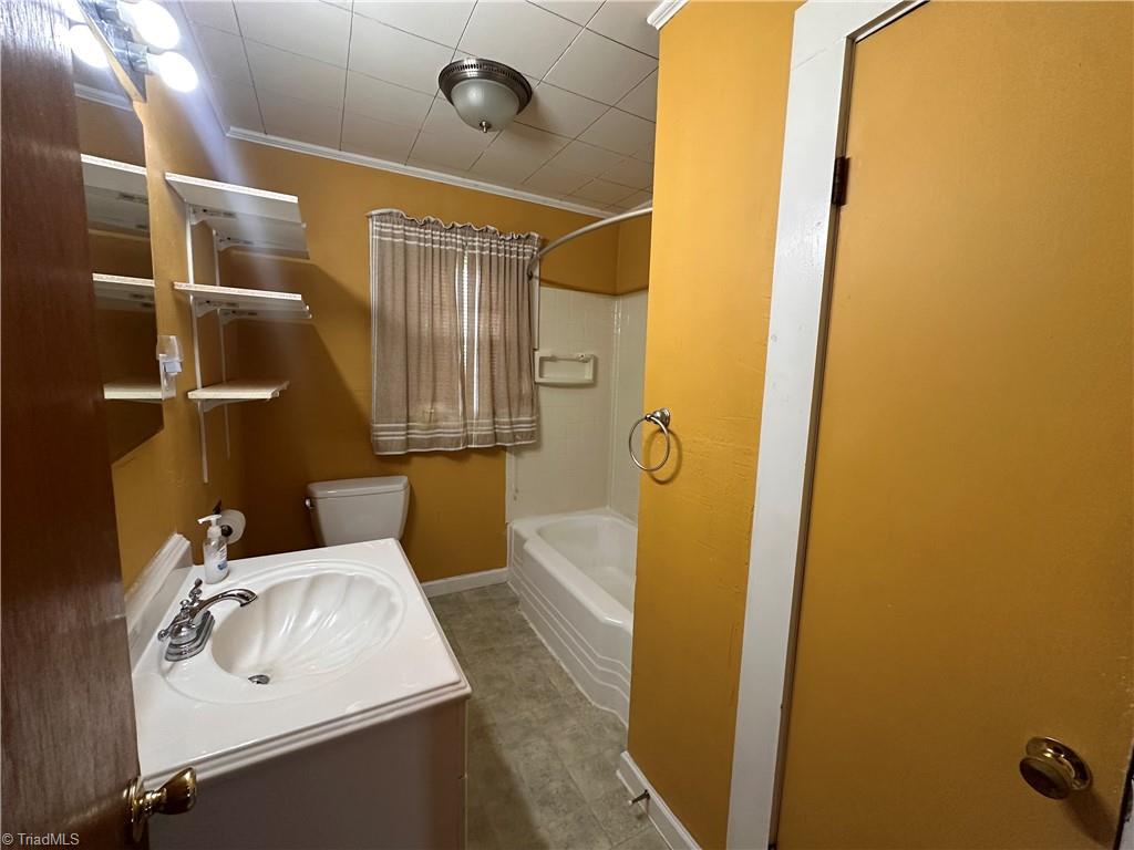 285 Oak Ridge Church Road Hays, NC 28635 - Photo 21 of 32 Hall Bathroom