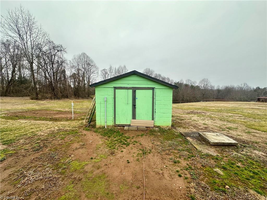 285 Oak Ridge Church Road Hays, NC 28635 - Photo 23 of 32 Detached Building with power