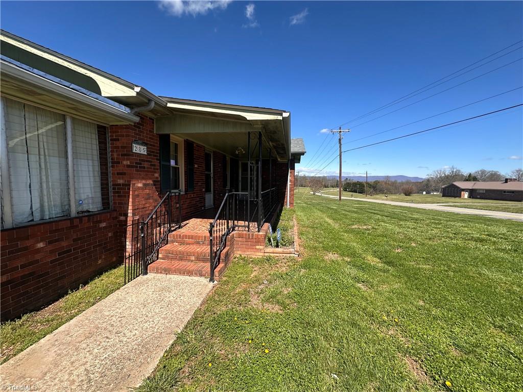 285 Oak Ridge Church Road Hays, NC 28635 - Photo 5 of 32 Walkway to Front of the House