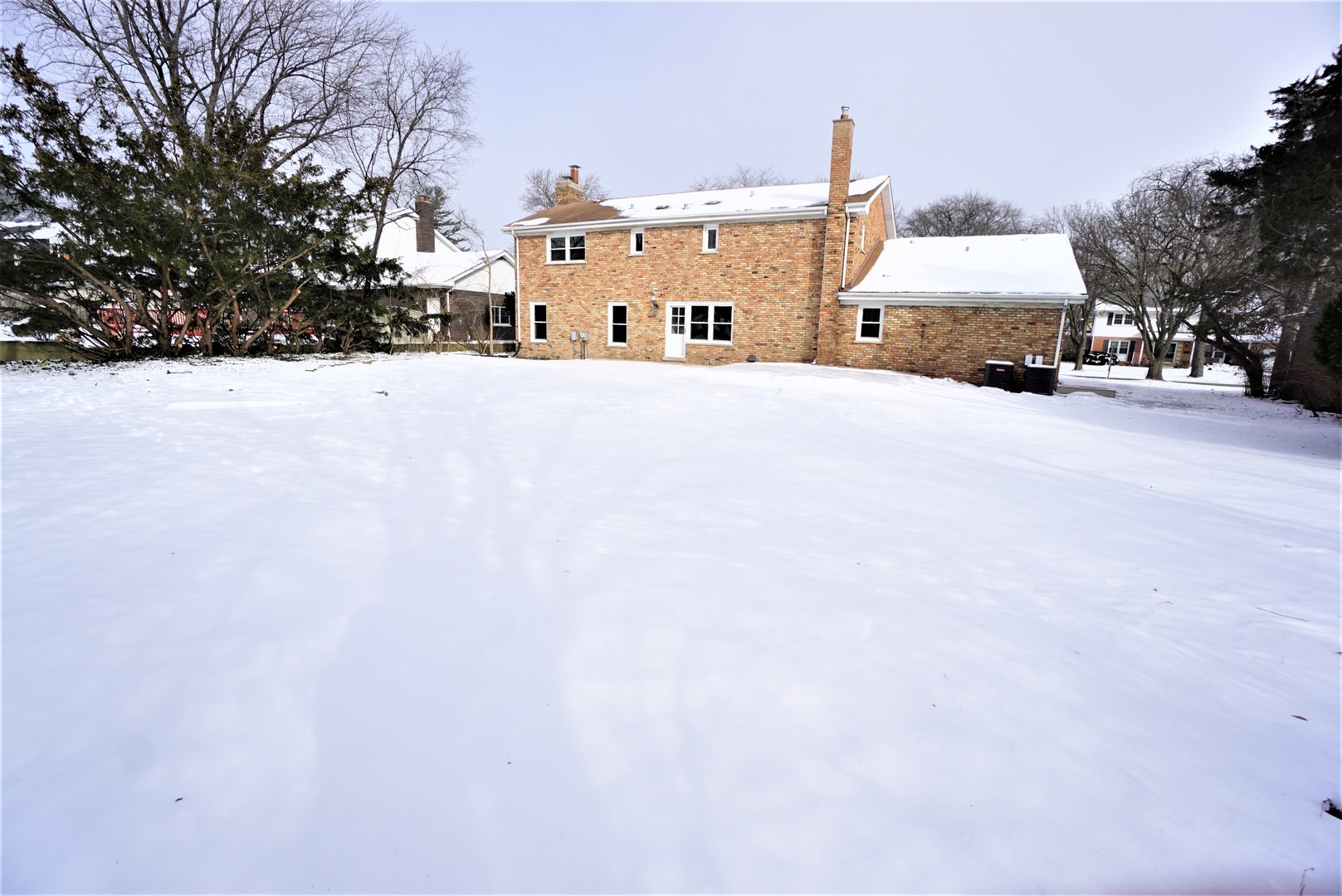 2842 Scott Crescent Flossmoor, IL 60422 - Photo 38 of 43 a car parked on the side of the road