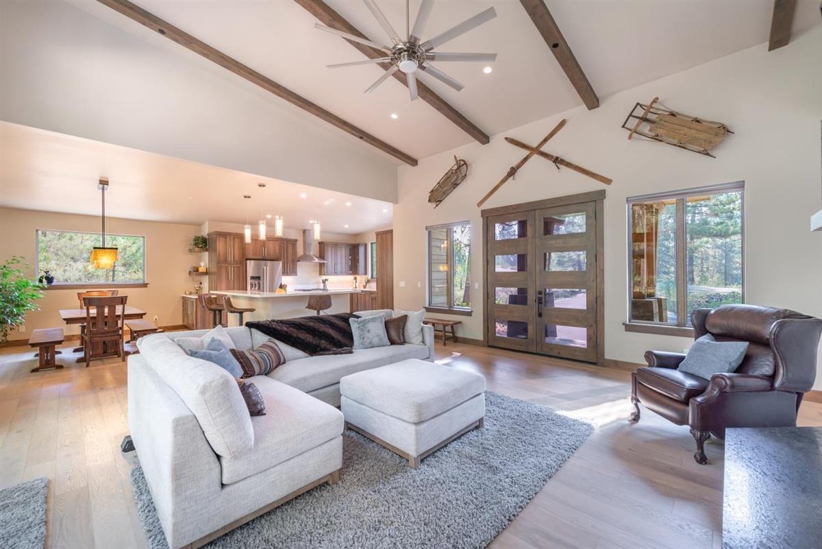 11290 China Camp Road Truckee, CA 96161 - Photo 7 of 21 Gallery Image 7