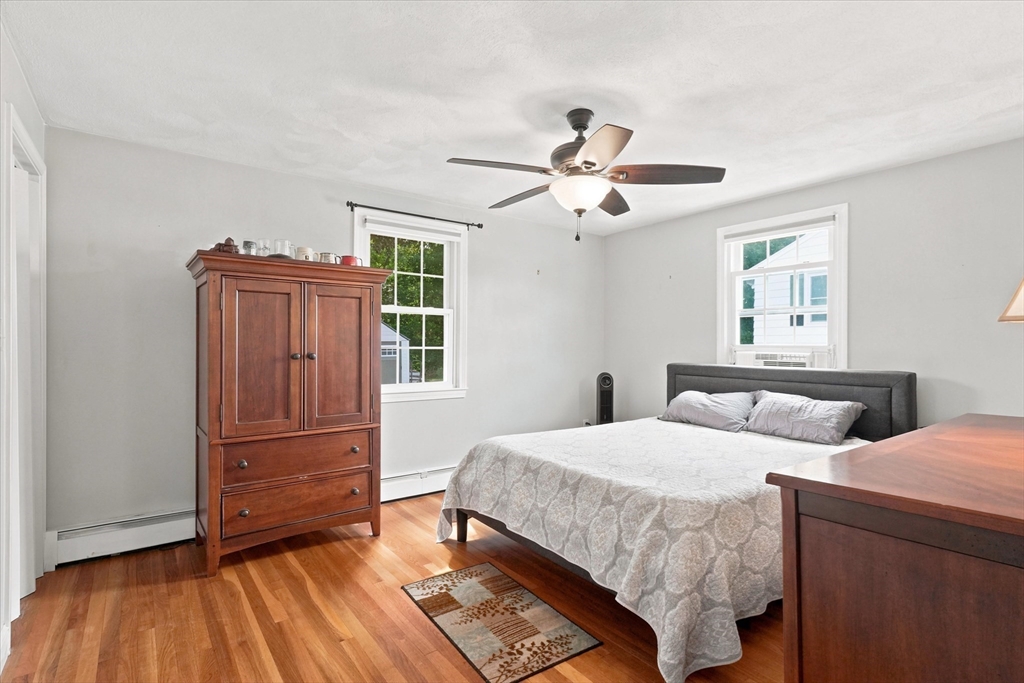 52 Oak Ridge Circle Lynn, MA 01904 - Photo 16 of 42