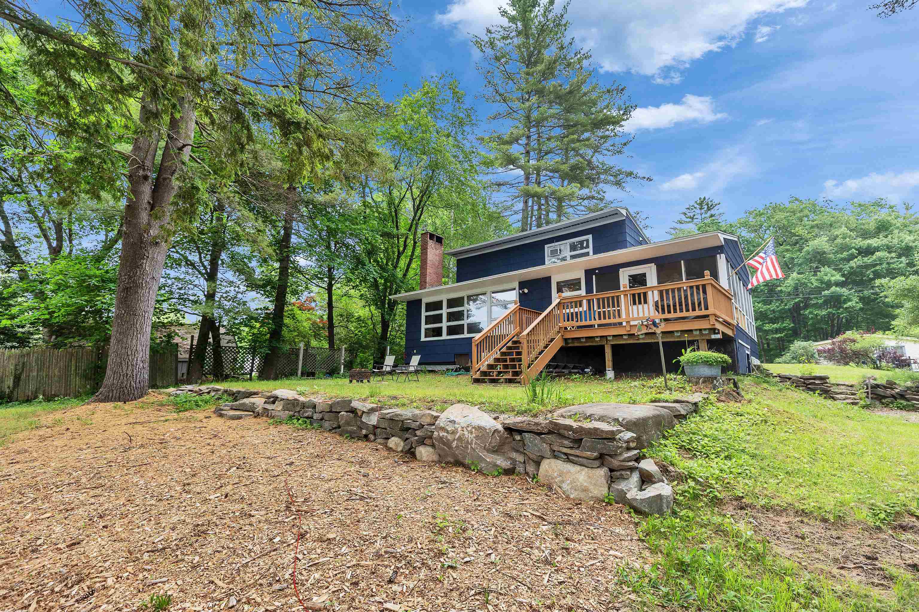 17 Karen Road Dunbarton, NH 03046 - Photo 33 of 47