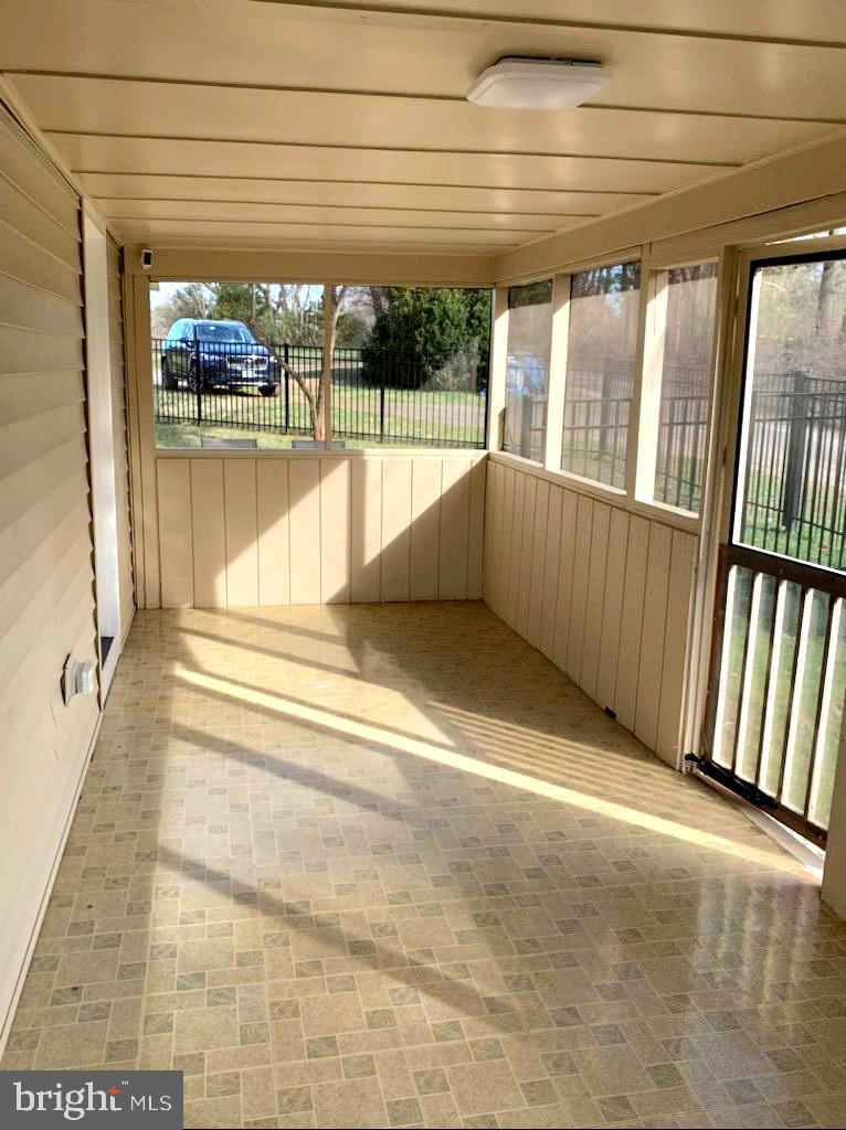 16250 Lee Highway Gainesville, VA 20155 - Photo 6 of 27