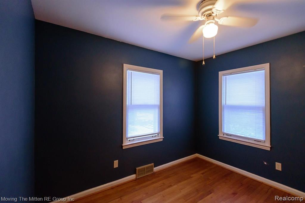 23715 Waltz Road New Boston, MI 48164 - Photo 9 of 58