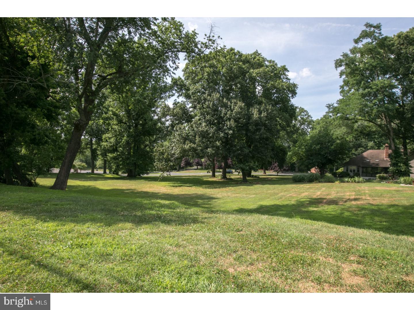 1604 Prospect Ridge Boulevard Haddon Heights, NJ 08035 - Photo 2 of 25 View