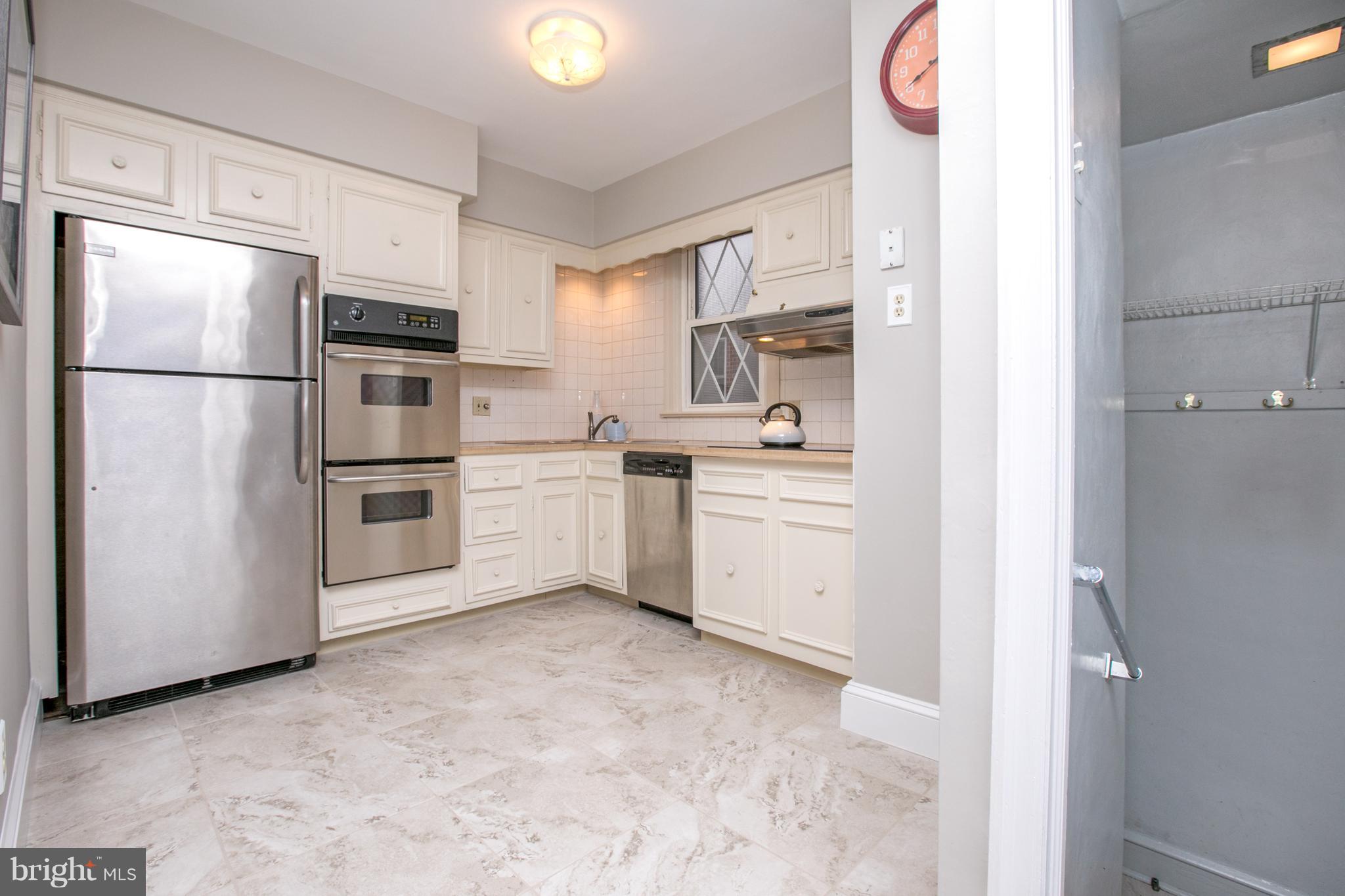 1604 Prospect Ridge Boulevard Haddon Heights, NJ 08035 - Photo 12 of 25 Kitchen