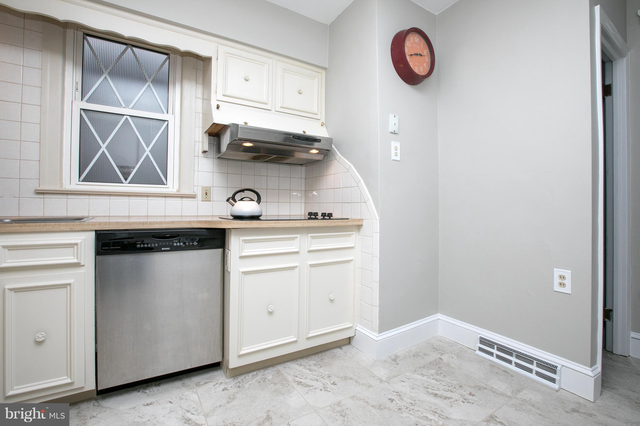 1604 Prospect Ridge Boulevard Haddon Heights, NJ 08035 - Photo 15 of 25 Kitchen