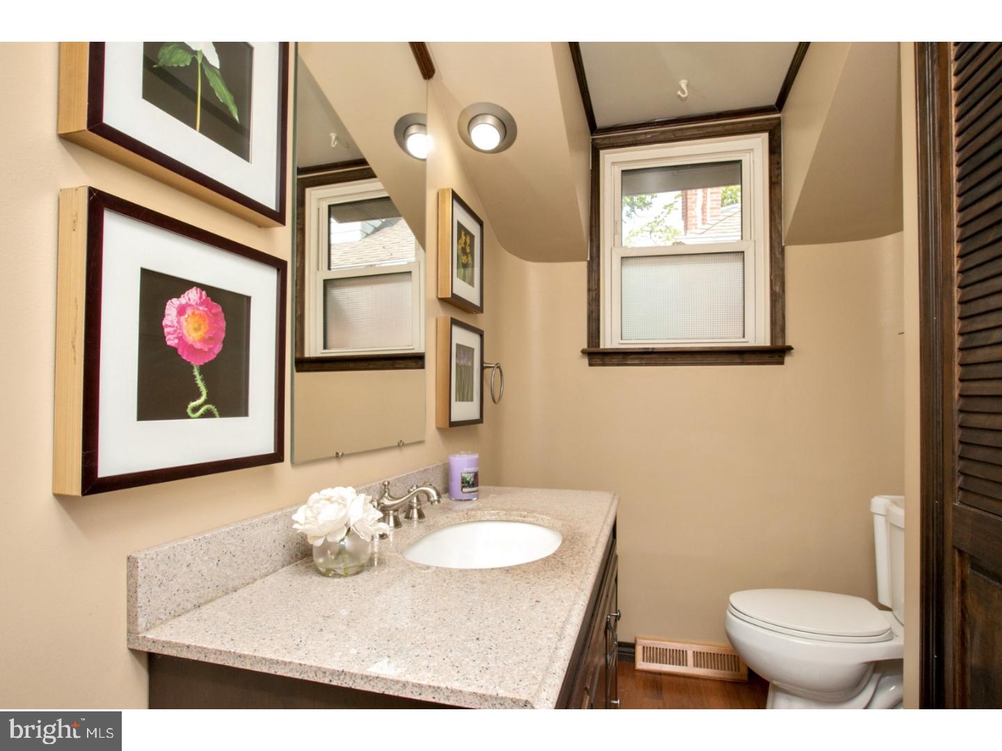 1604 Prospect Ridge Boulevard Haddon Heights, NJ 08035 - Photo 16 of 25 Bathroom