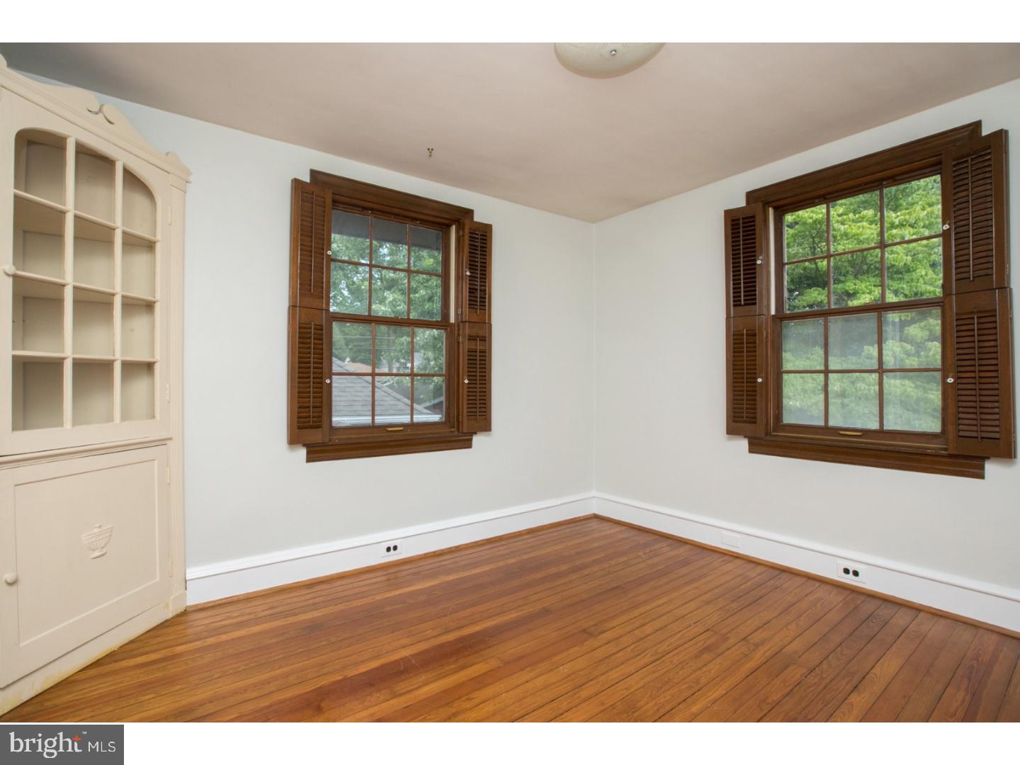 1604 Prospect Ridge Boulevard Haddon Heights, NJ 08035 - Photo 21 of 25 Bedroom 3