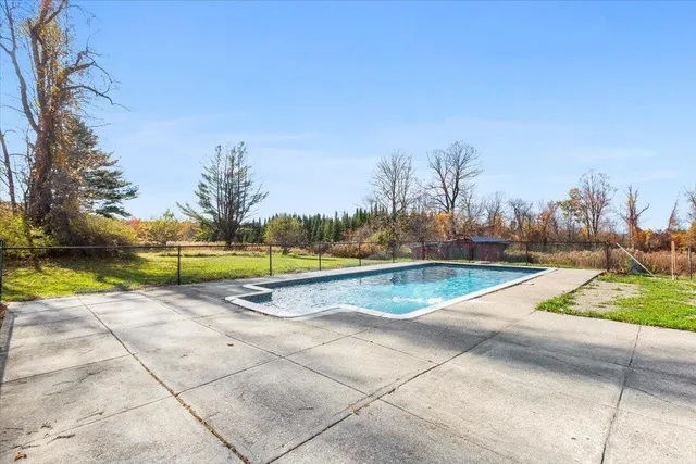 $565,000 | 211 Rod And Gun Club Road, Shaftsbury, VT 05262