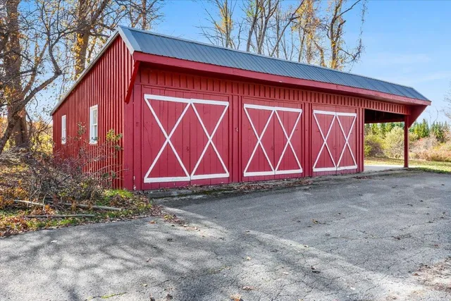 $565,000 | 211 Rod And Gun Club Road, Shaftsbury, VT 05262