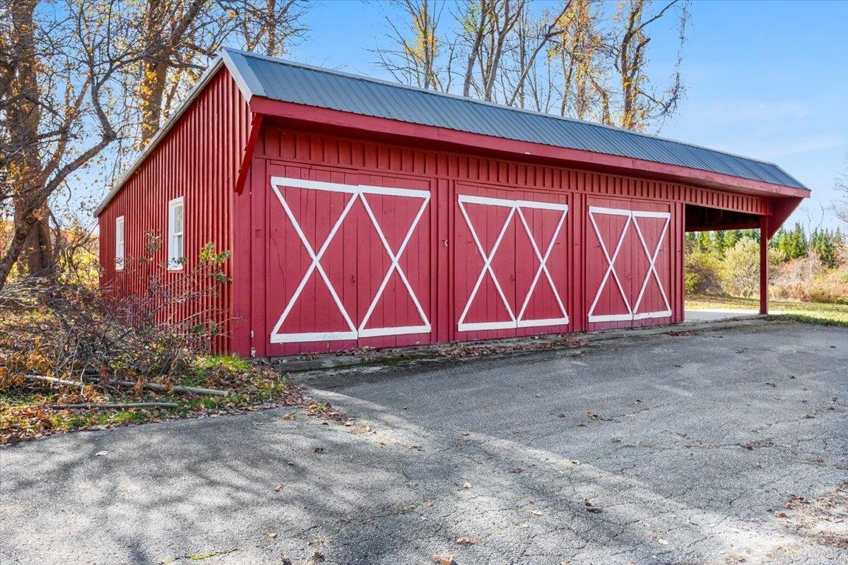 211 Rod And Gun Club Road Shaftsbury, VT 05262 - Photo 19 of 42